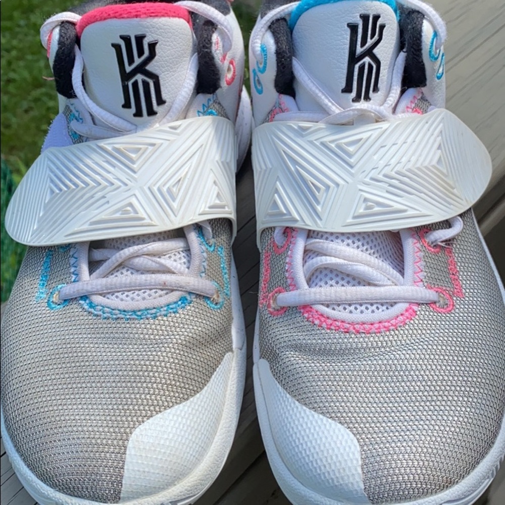 Nike Kyrie Flytrap 3